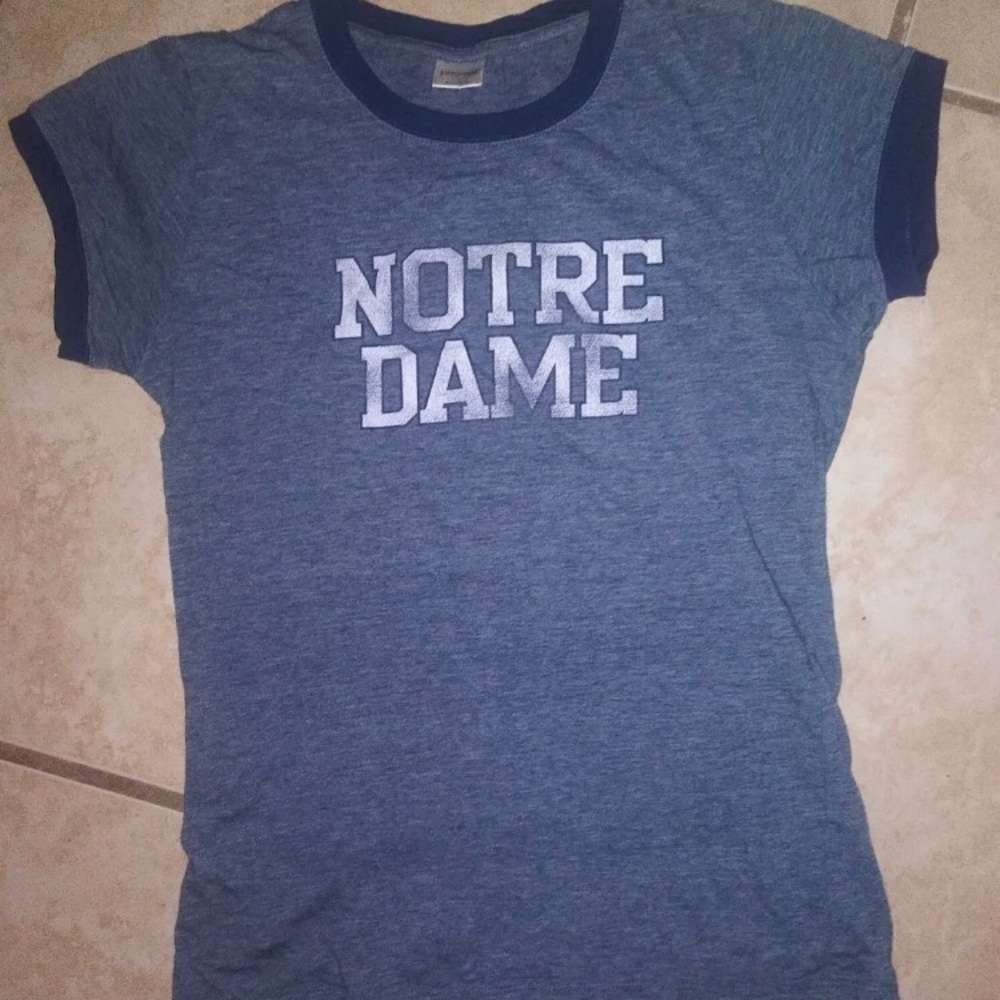 Womens Notre Dame Jansport tee medium